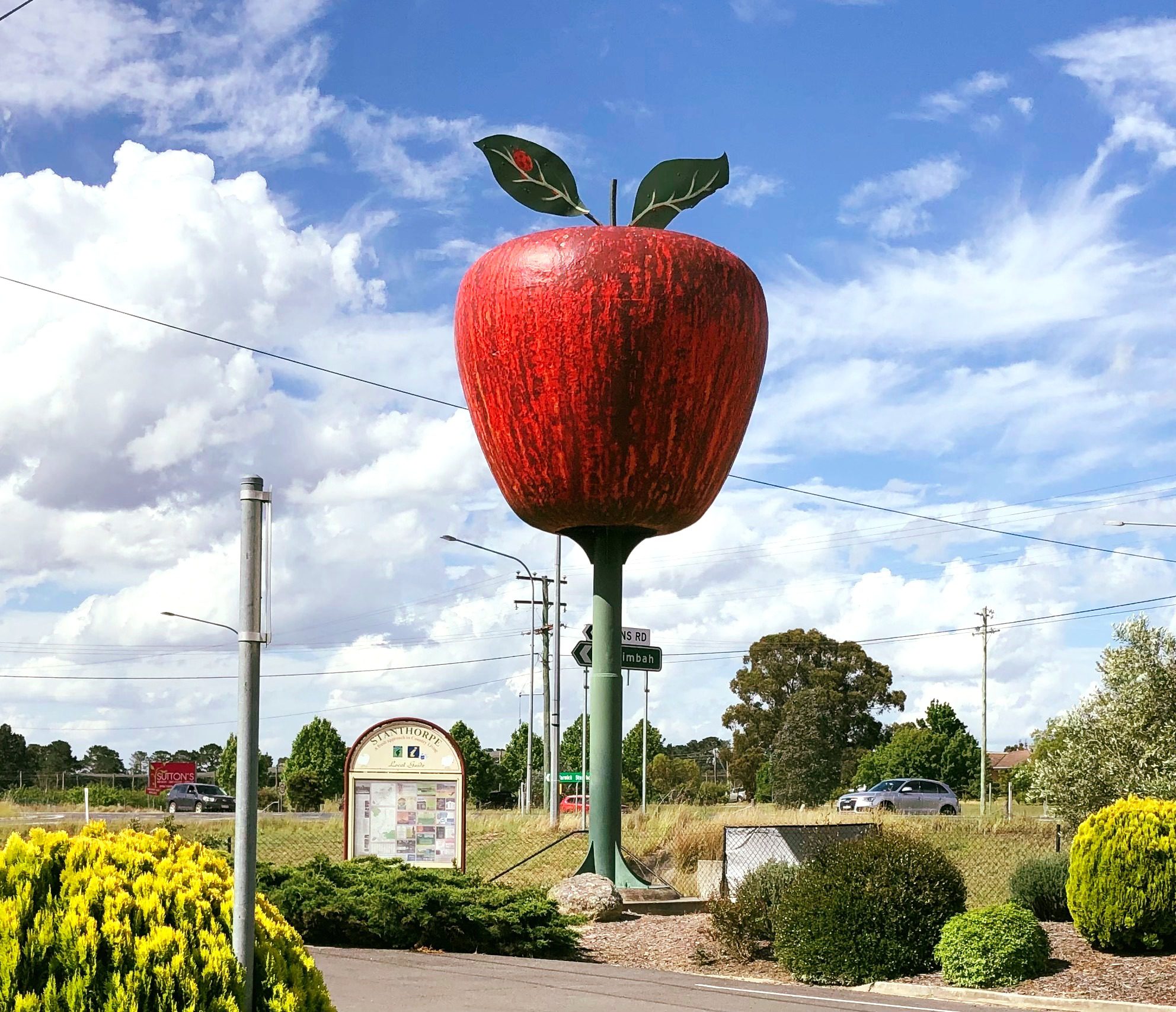 the-big-apple-granite-belt-wine-country